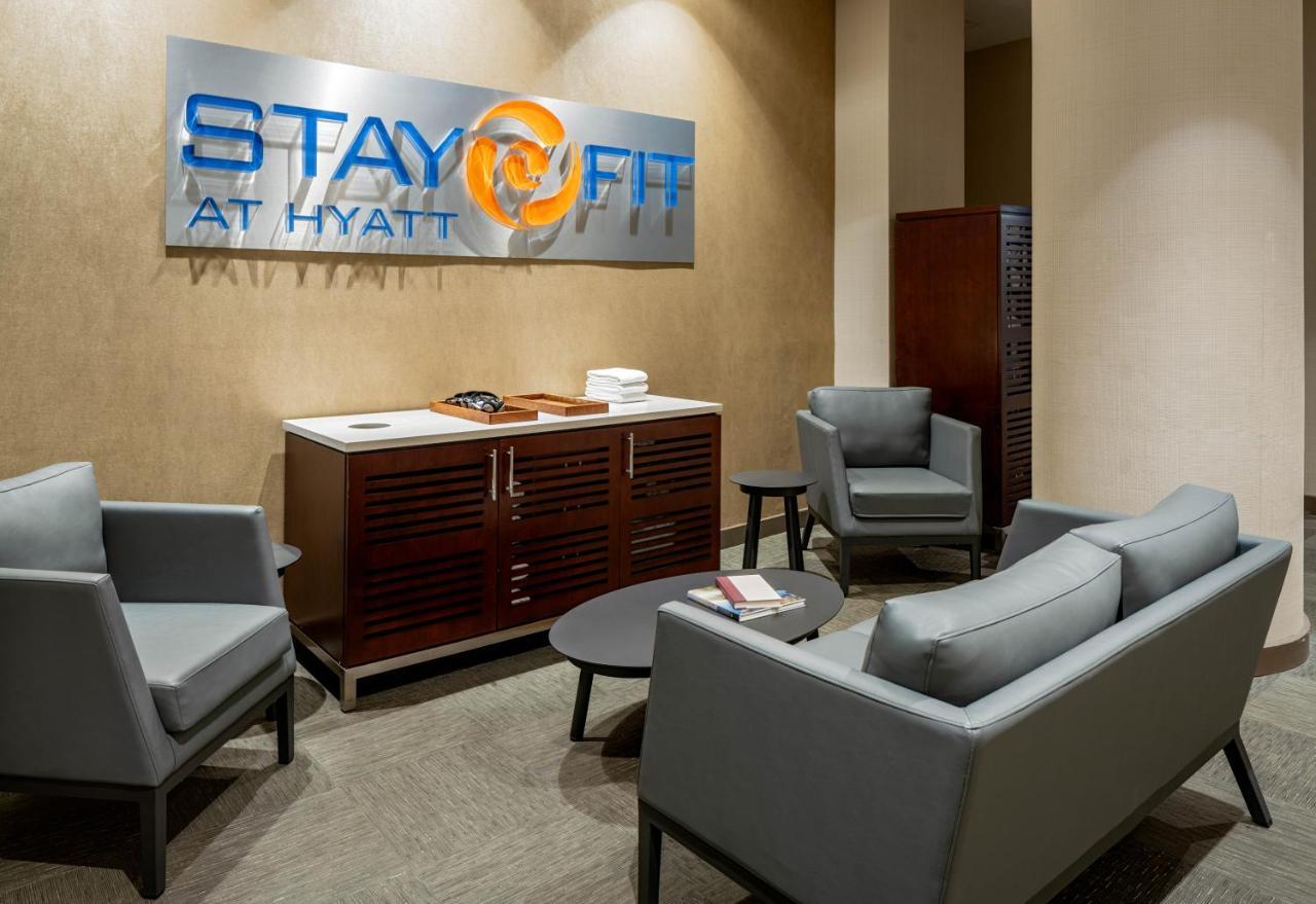Hotel Hyatt Regency Indianapolis At State Capitol Exterior foto